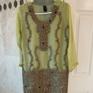 Womens salwar kameez Indian Pakistani desi three piece set size medium